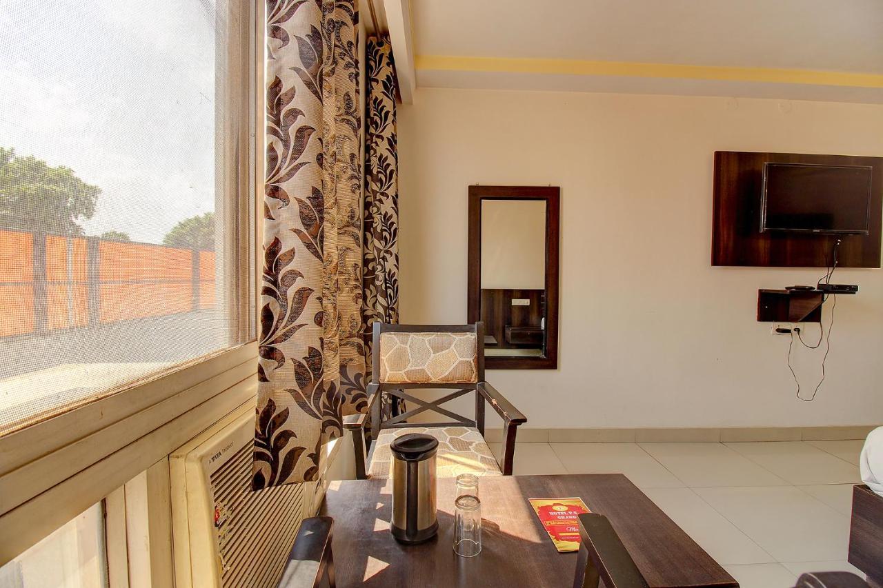 FabHotel PS Grand Lucknow Exterior foto