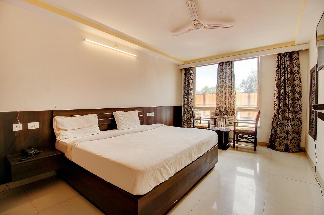 FabHotel PS Grand Lucknow Exterior foto