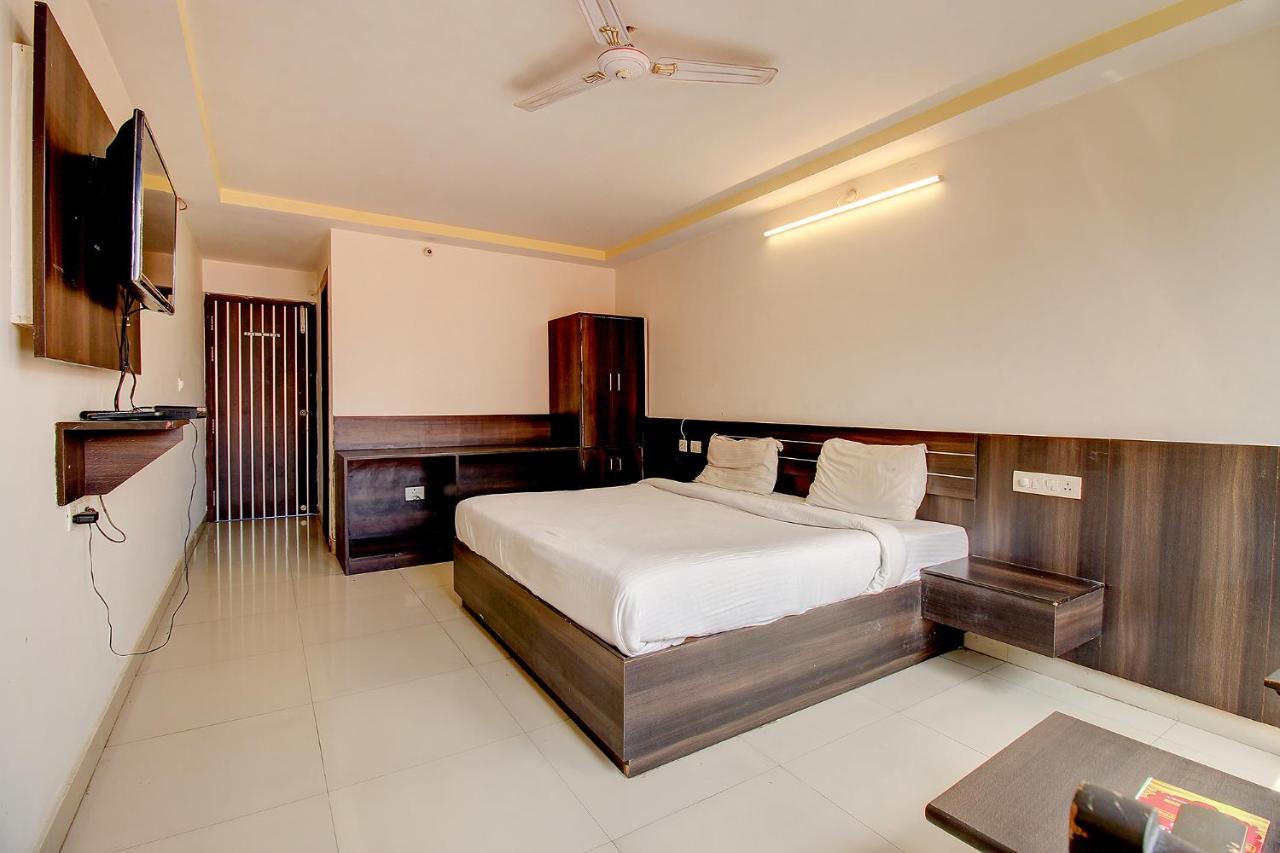 FabHotel PS Grand Lucknow Exterior foto